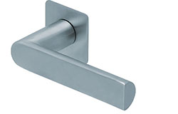 scoop flache lösungen türdrücker form 1008 in edelstahl matt auf flacher quadratrosette