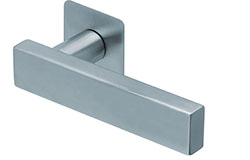 scoop flache lösungen türdrücker form 1019 in edelstahl matt auf flacher quadratrosette