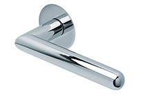 scoop flache lösungen türdrücker form 1107 in edelstahl poliert auf flacher rundrosette