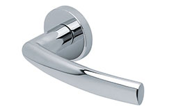 scoop pullbloc 4.1 türdrücker form 2003 in edelstahl poliert auf rundrosette