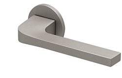 scoop formspiele türdrücker form 8044 in nickel satin auf rundrosette